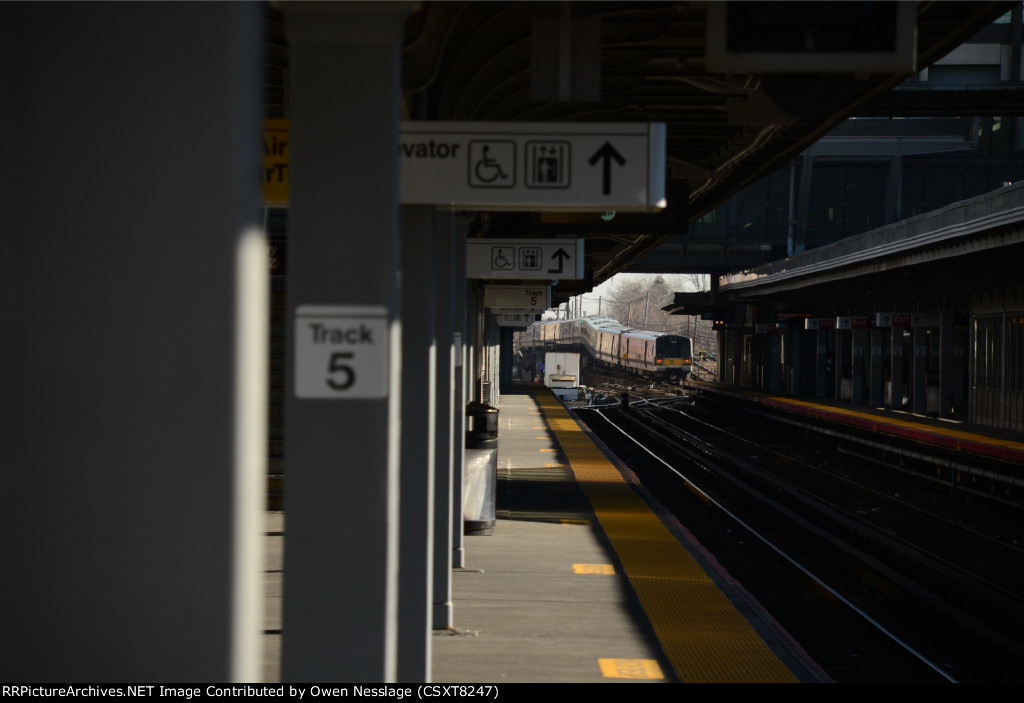 LIRR M7s departing